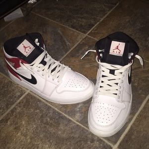 Jordan 1 Chicago White